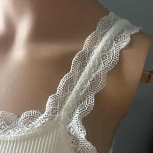 Maurice’s Ribbed bralette with lace straps